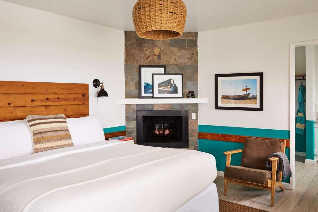 Cambria Beach Lodge Room photo